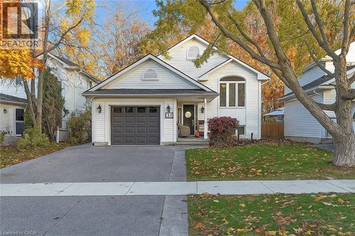 54 Morgan Dr, Caledonia, ON, N3W1H7 | Card Image