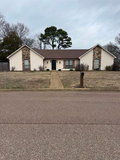 8442 Farrah Ln, Germantown, TN, 38139-3314 | Card Image
