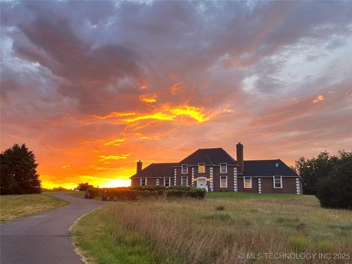 397960 4000 Rd, Skiatook, OK, 74070-4193 | Card Image