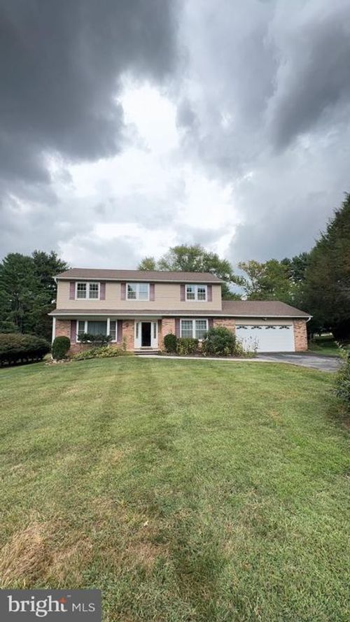 10034 Chatelaine Cir, ELLICOTT CITY, MD, 21042-6227 | Card Image