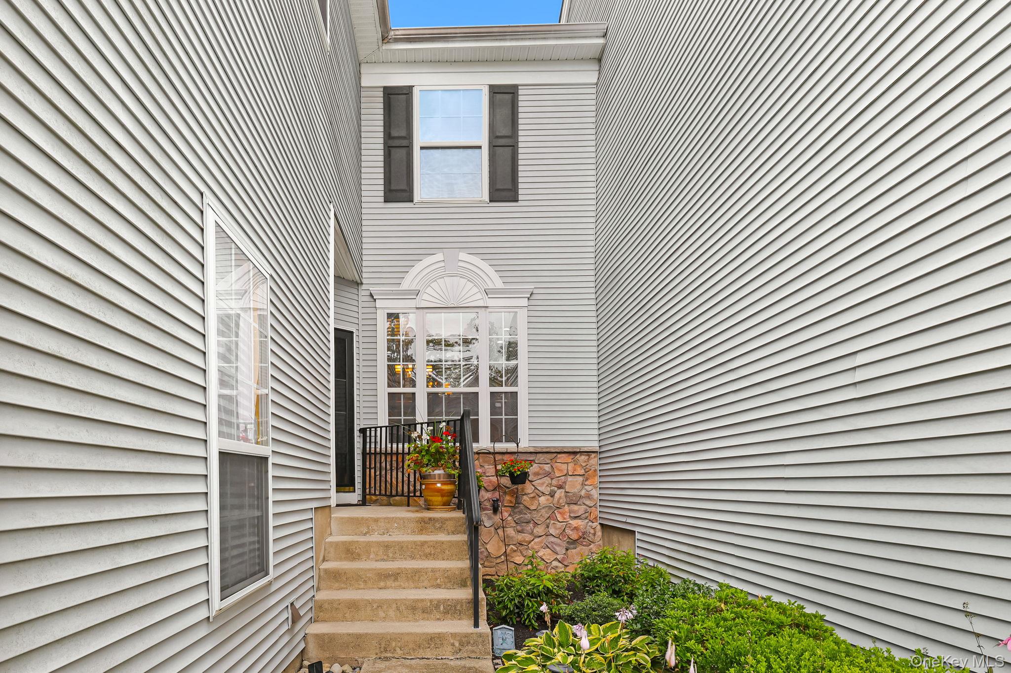 Residential in Tuxedo 4