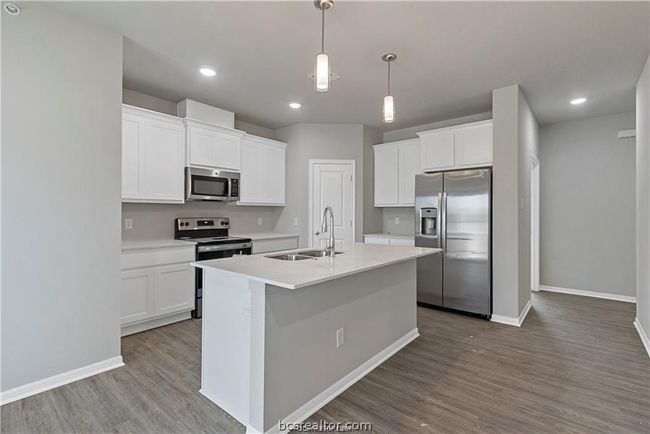 UNIT-1214 - 1326 Prairie Dr, Condo with 3 bedrooms, 3 bathrooms and null parking in Bryan TX | Image 6