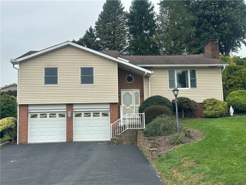 8994 Hill Dr, North Huntingdon, PA, 15642 | Card Image