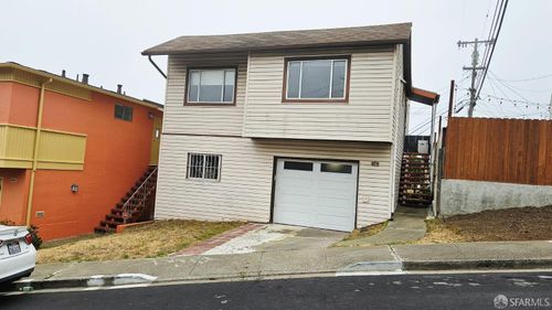206 Polaris Way, Daly City, CA, 94014-1449 | Card Image
