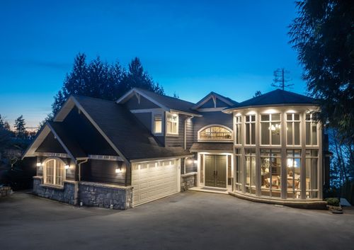 5450 Marine Dr, West Vancouver, BC, V7W2R2 | Card Image