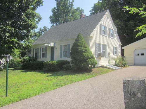 223 Post Road, Greenland, NH, 03840 | Card Image