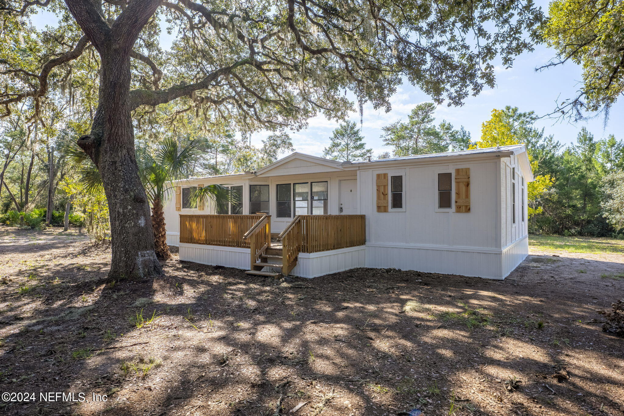 Roger Rd, Palatka, FL 32177