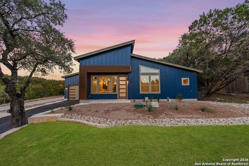 712 Firefly Dr, Canyon Lake, TX, 78133-6516 | Card Image