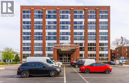 303-2175 Wyandotte St E, Windsor, ON, N8Y5B9 | Card Image
