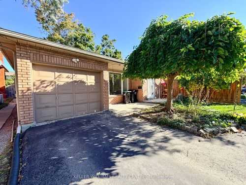 35 Buchanan St, Barrie, ON, L4M6B5 | Card Image