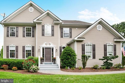 9105 Megatha Ln, OWINGS, MD, 20736-3307 | Card Image