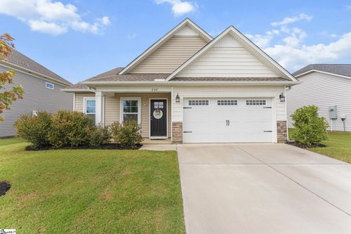 202 Chinchilla Drive, Fountain Inn, SC, 29644 | Card Image