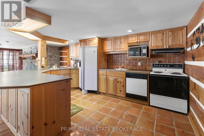 72797 Ravine Dr, House other with 7 bedrooms, 5 bathrooms and 22 parking in Zurich ON | Image 32