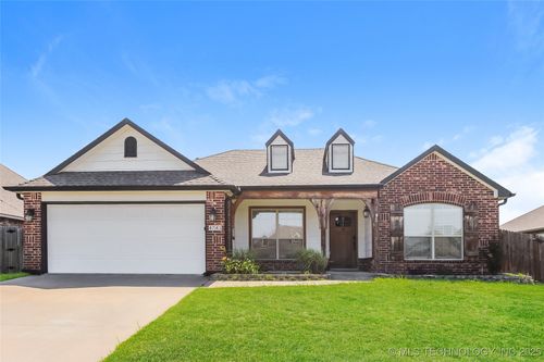 4743 203rd East Ave, Broken Arrow, OK, 74014-8821 | Card Image