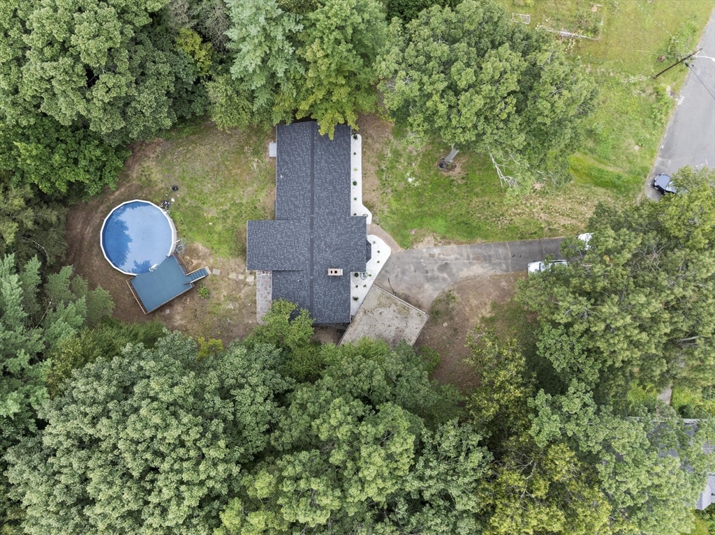 Western Cir, Westfield, MA 01085