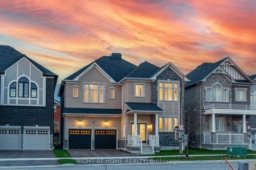 19 Creedon Cres, Ajax, ON, L1T0P6 | Card Image