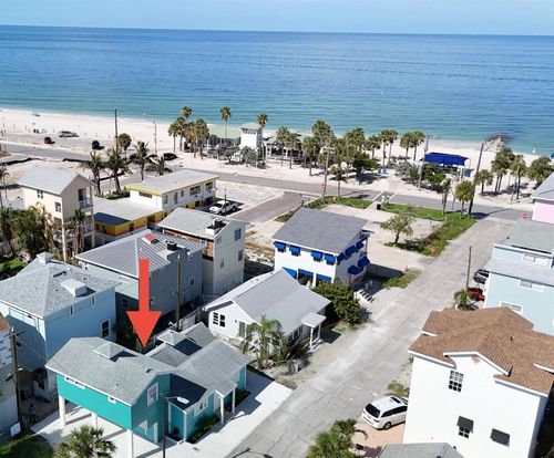 37 80th Ter, TREASURE ISLAND, FL, 33706-5214 | Card Image
