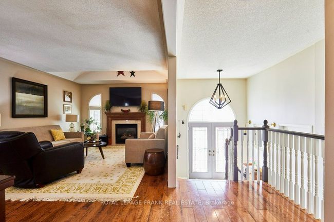 1819 Edenwood Dr, House other with 5 bedrooms, 3 bathrooms and 2 parking in Oshawa ON | Image 9