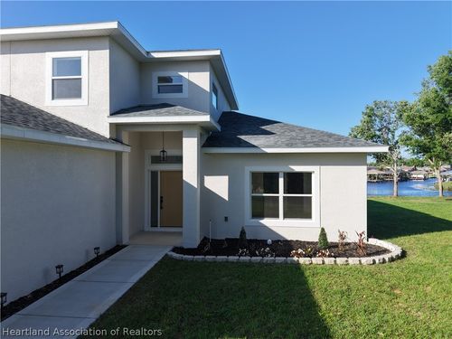 100 Tuomey Ct, Lake Placid, FL, 33852-6752 | Card Image