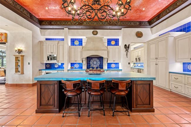 11865 Fort King Hwy, House other with 6 bedrooms, 12 bathrooms and null parking in THONOTOSASSA FL | Image 16