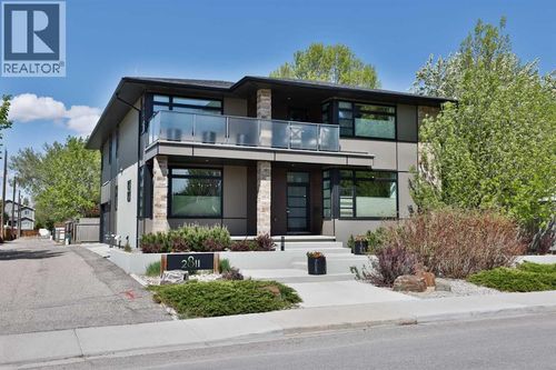 2811 6 Ave S, Lethbridge, AB, T1J1E6 | Card Image