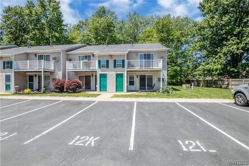 12l-12 Sunmist Sq, Amherst, NY, 14228 | Card Image