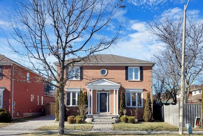 55 River Glen Blvd, House other with 4 bedrooms, 5 bathrooms and 5 parking in Oakville ON | Image 2