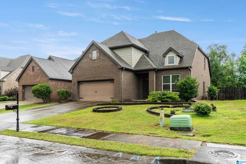 394 Glen Cross Way, TRUSSVILLE, AL, 35173-6601 | Card Image