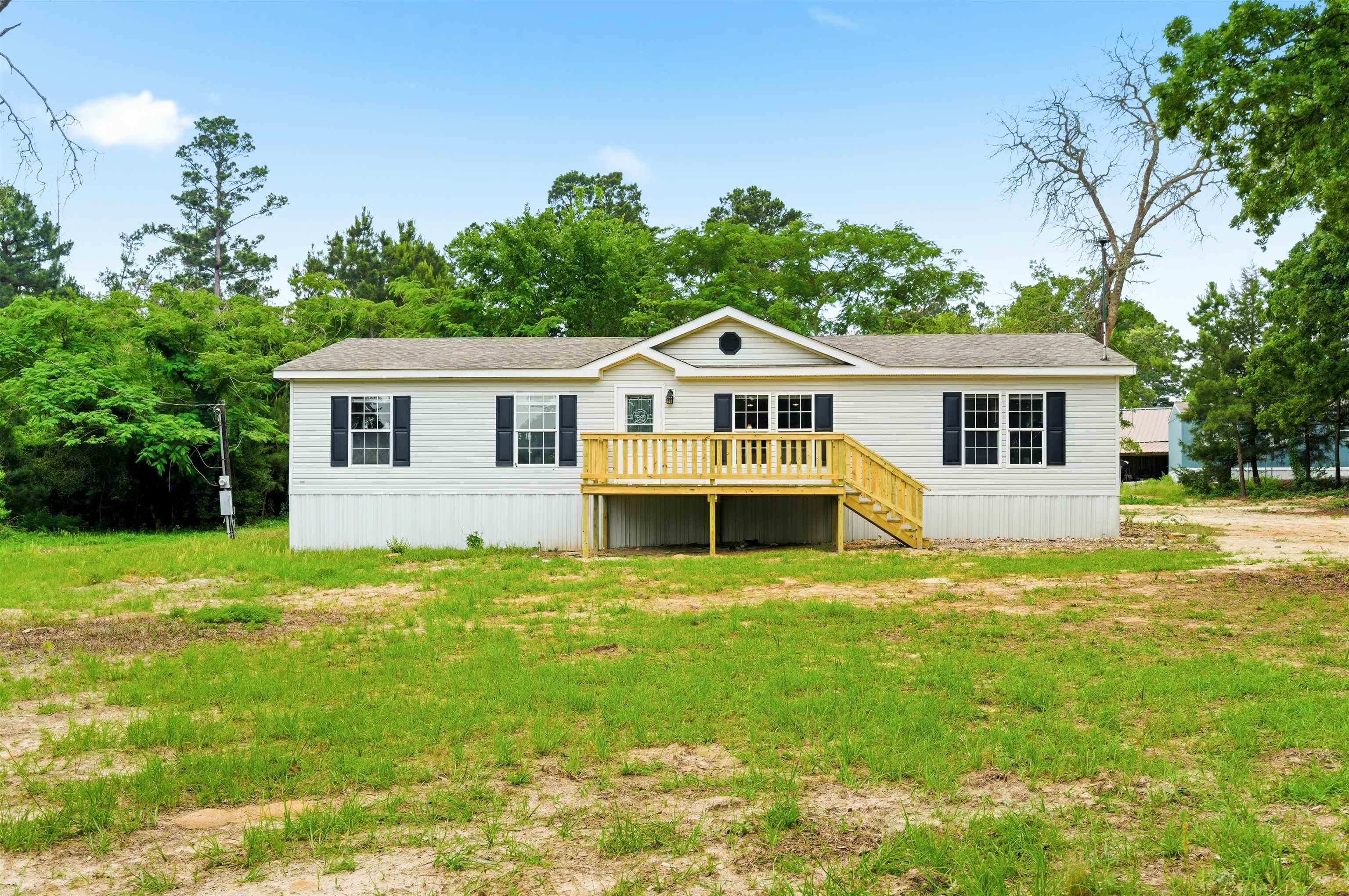 Residential in Lindale