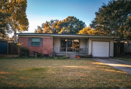 1217 Danville Dr, Richardson, TX, 75080-5809 | Card Image