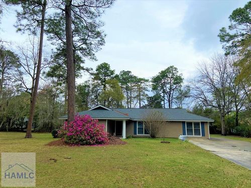 621 Georgia Ave, Hinesville, GA, 31313-2120 | Card Image