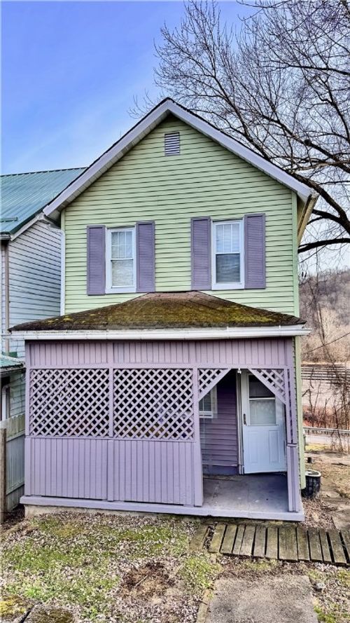 4 Howe St, Elrama, PA, 15038-1015 | Card Image
