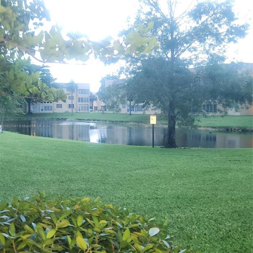apt-108-5800 Nw 64th Ave, Tamarac, FL, 33319-2229 | Card Image