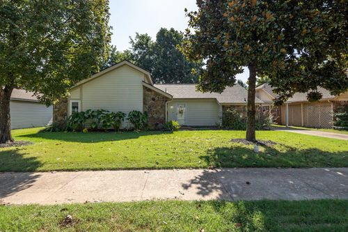 2954 Crowell St, Bartlett, TN, 38133-3914 | Card Image