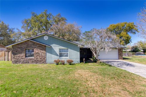 220 Valencia Ct, Winter Garden, FL, 34787-2600 | Card Image