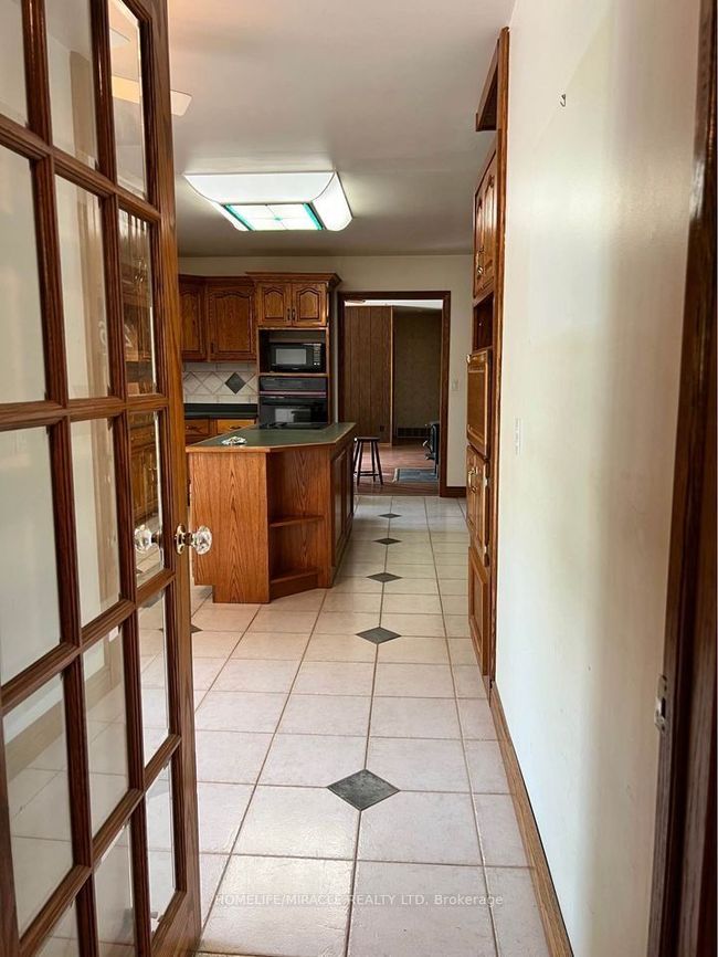 2216 Olde Base Line Rd, House other with 3 bedrooms, 2 bathrooms and 10 parking in Inglewood ON | Image 7
