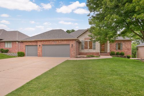 5252 S Holland Ave, Springfield, MO, 65810-2623 | Card Image