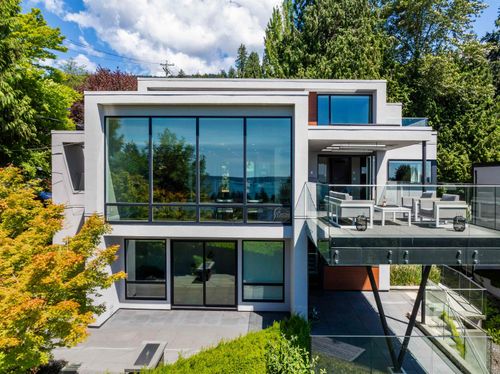 2496 Ottawa Avenue, West Vancouver, BC, V7V2T1 | Card Image