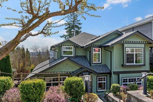 1075 Adderley St, North Vancouver, BC, V7L1T4 | Card Image