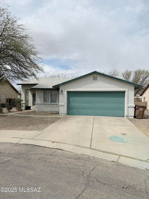 2880 W Calle De Rosita, Tucson, AZ, 85746-6268 | Card Image