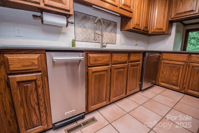 3700 Gainesway Ct Nw, House other with 3 bedrooms, 3 bathrooms and null parking in Concord NC | Image 14