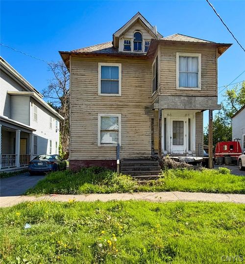 28 Noyes St, Utica, NY, 13502-5114 | Card Image