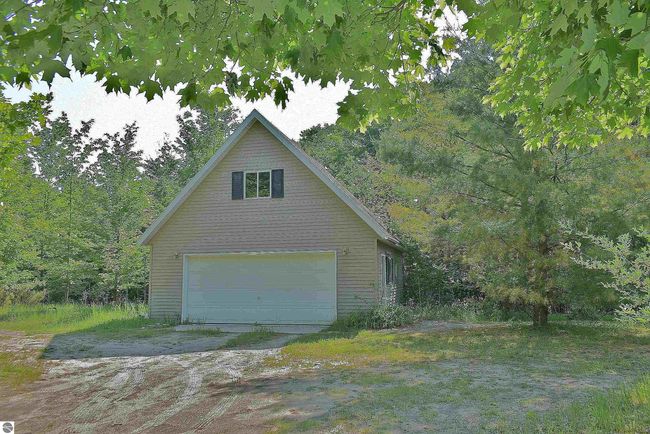 4467 S Forthill Rd, House other with 3 bedrooms, 2 bathrooms and null parking in Suttons Bay MI | Image 61