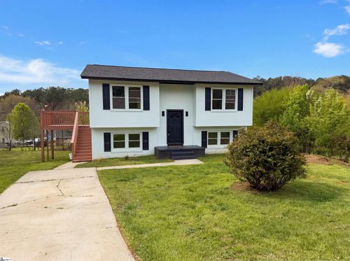 105 Foxhall Ct, Easley, SC, 29640-3933 | Card Image