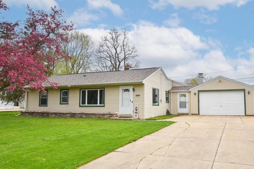 12828 W Stark Street, Butler, WI, 53007 | Card Image