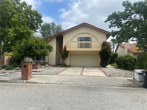 21320 Stanwell, Chatsworth, CA, 91311 | Card Image