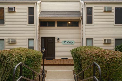 96-96 Woodland Dr, Cromwell, CT, 06416-1155 | Card Image