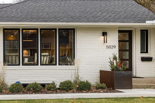 5029 W 56th St, Edina, MN, 55436-2425 | Card Image