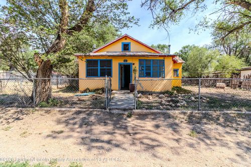 103 E 2nd St, Capitan, NM, 88316 | Card Image