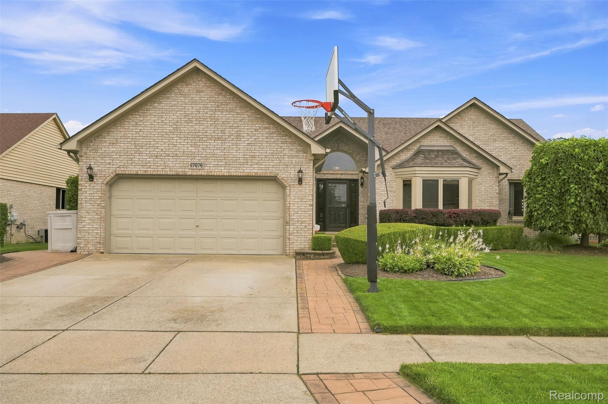 Residential in Macomb Township 5
